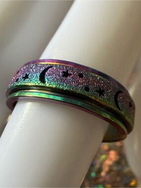 Iridescent Moon & Stars Spinner Fidget Ring - Rainbow Glitter